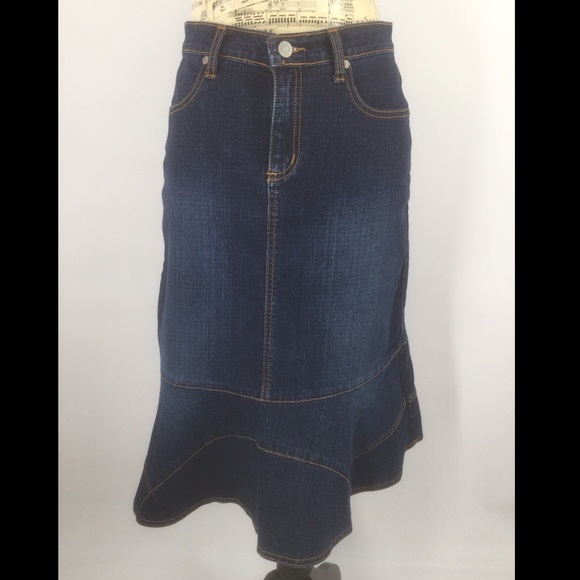 Neeso Jeans Size 5 Fit and Flare Jean Skirt 4% Spandex - Picture 2 of 10